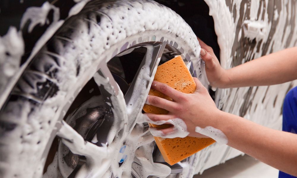 14 Simple Fundraising Ideas for Nonprofits