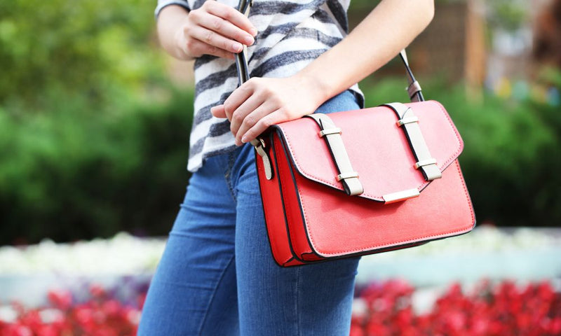 Tote vs. Shoulder Bag: What's The Difference?